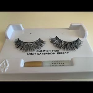 BRAND NEW Jordyn Woods lashes